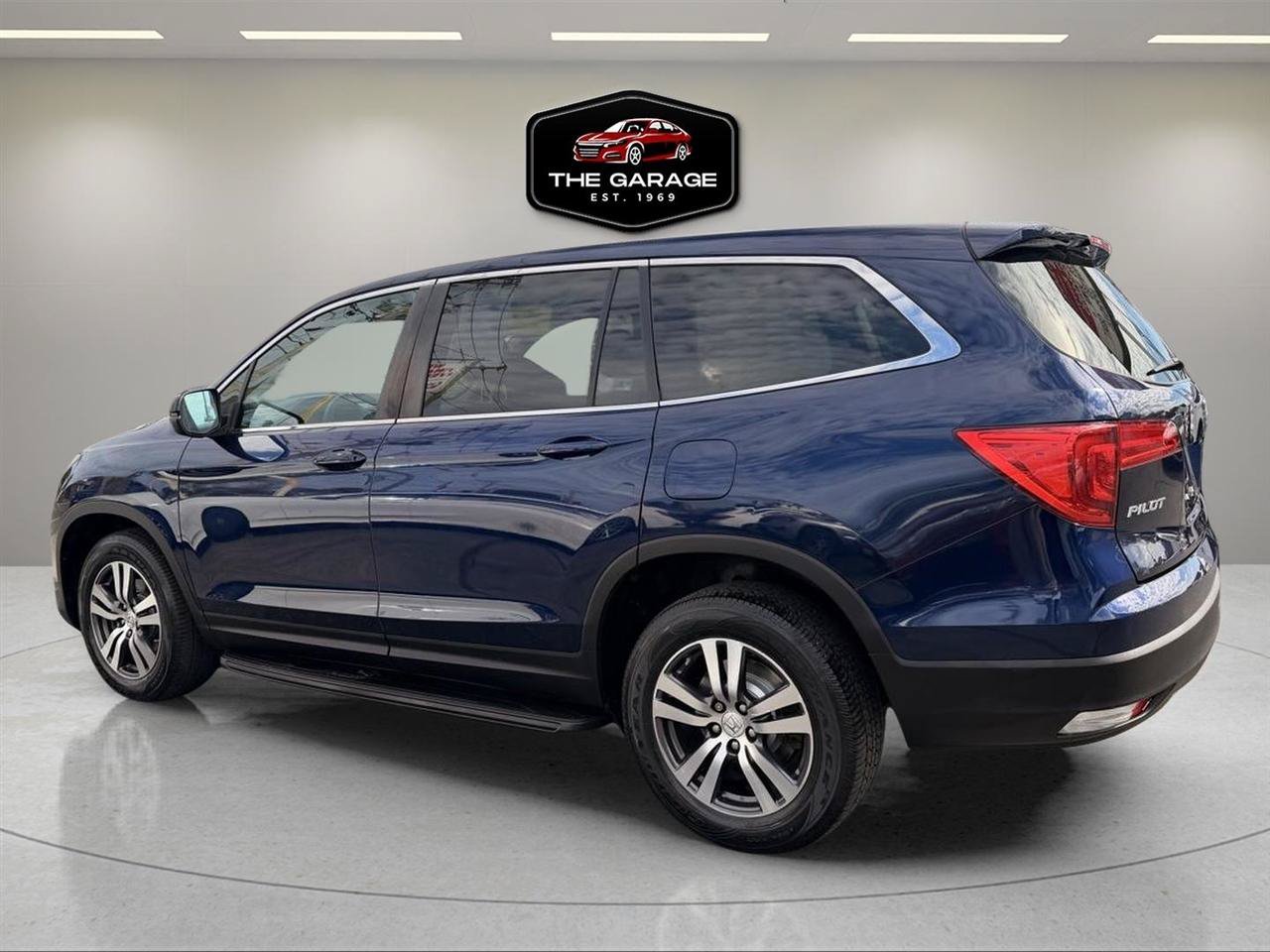 Used 2016 Honda Pilot EX image 4