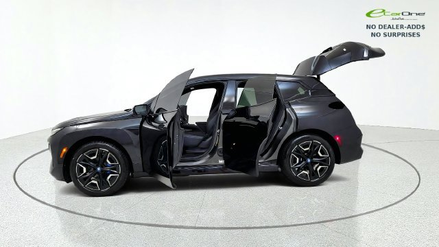 Used 2024 BMW iX xDrive50 w/ Sport Package AWD/4WD image 14