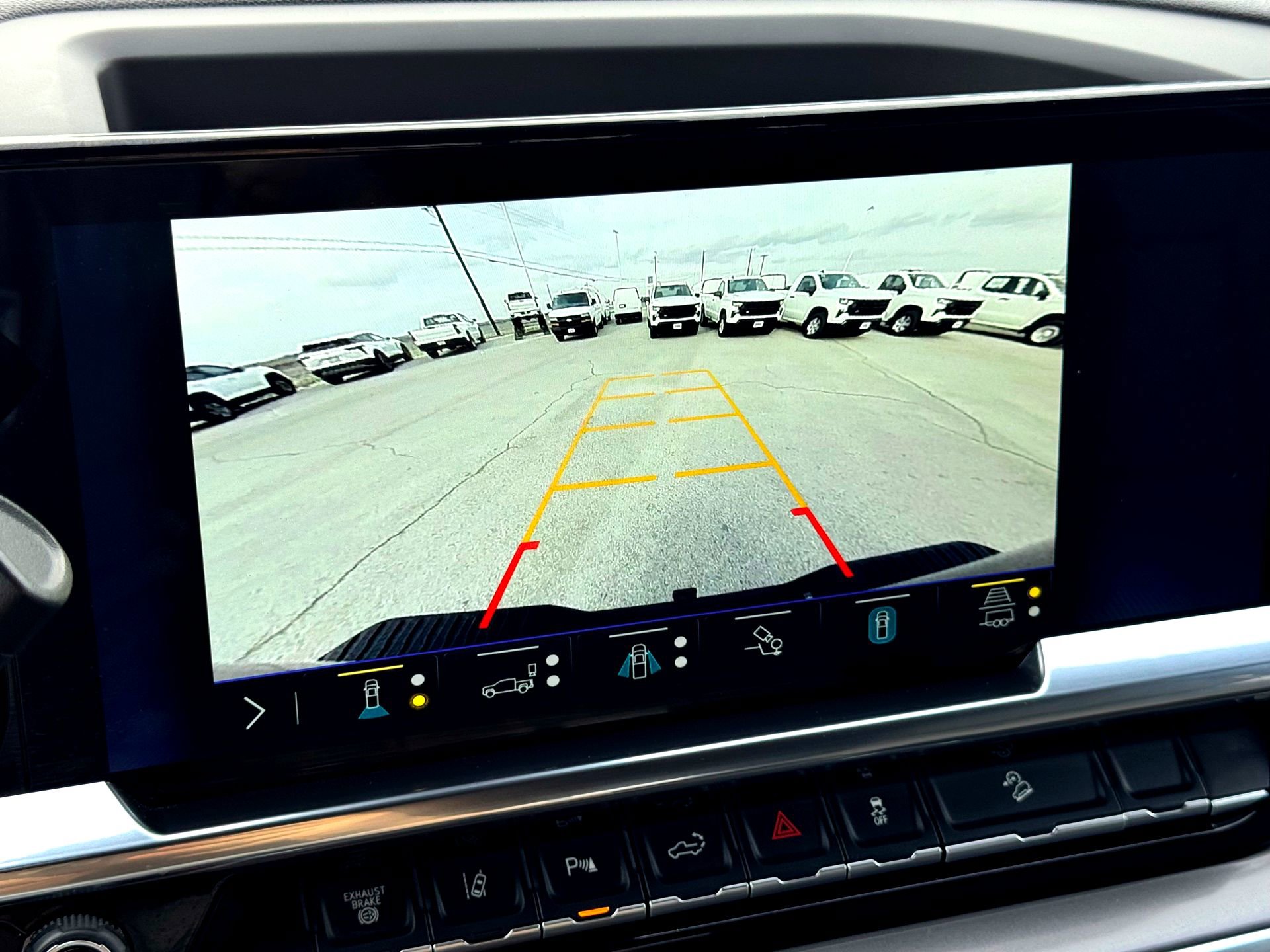 Used 2025 Chevrolet Silverado 2500 High Country w/ High Country Premium Package image 32