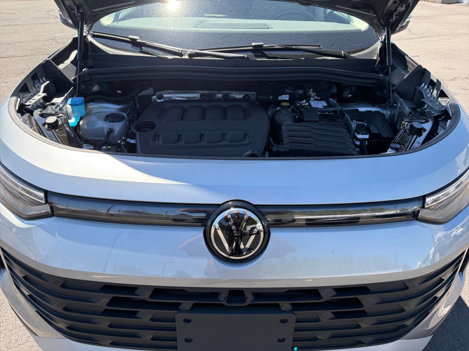 Used 2025 Volkswagen Tiguan S AWD/4WD image 21