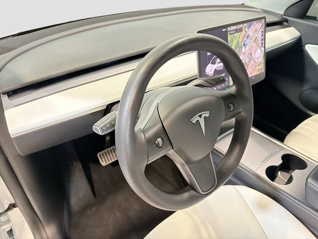 Used 2021 Tesla Model Y Long Range AWD/4WD image 10
