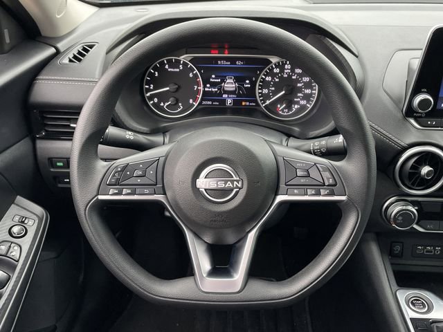 Used 2025 Nissan Sentra SV FWD image 11