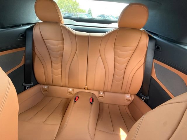 Used 2026 BMW M850i xDrive Convertible w/ M Sport Professional Package AWD/4WD image 28