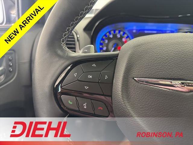 Certified 2023 Chrysler 300 C image 25