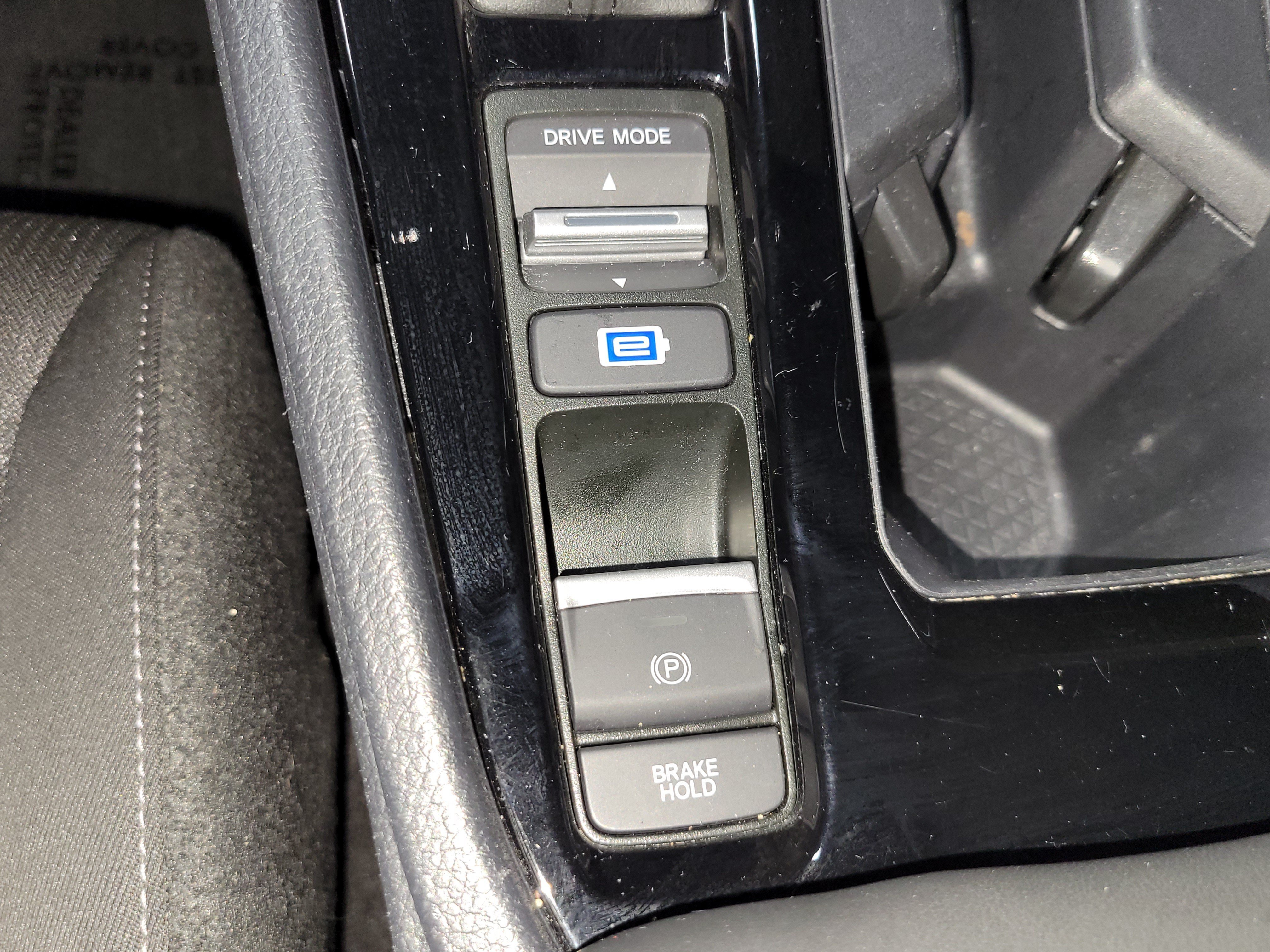 Certified 2023 Honda Accord Sport image 29