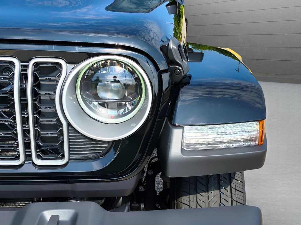 New 2025 Jeep Wrangler Sahara image 32