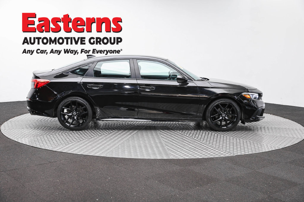 Used 2024 Honda Civic Sport image 4