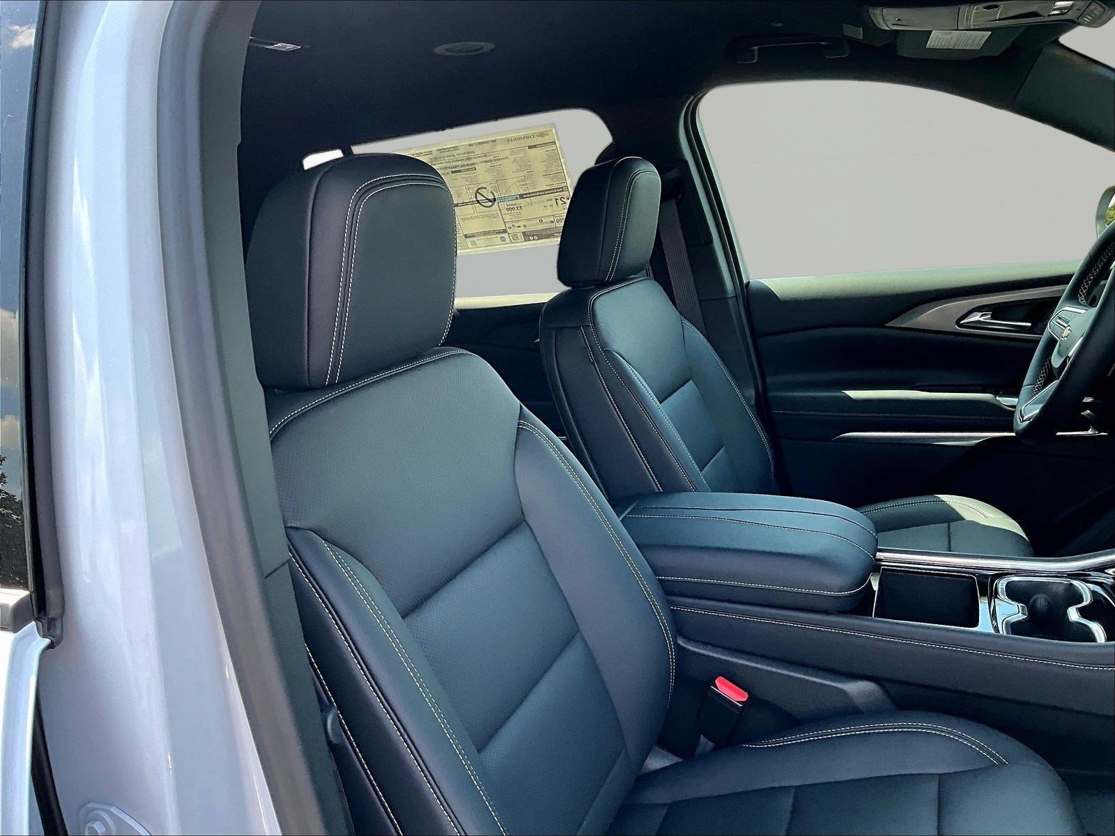 New 2027 Chevrolet Traverse LT w/ Driver Confidence Package AWD/4WD image 19