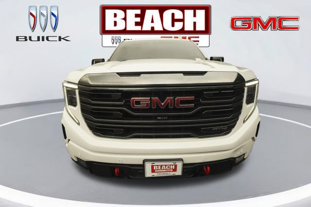 Used 2023 GMC Sierra 1500 AT4 AWD/4WD image 8