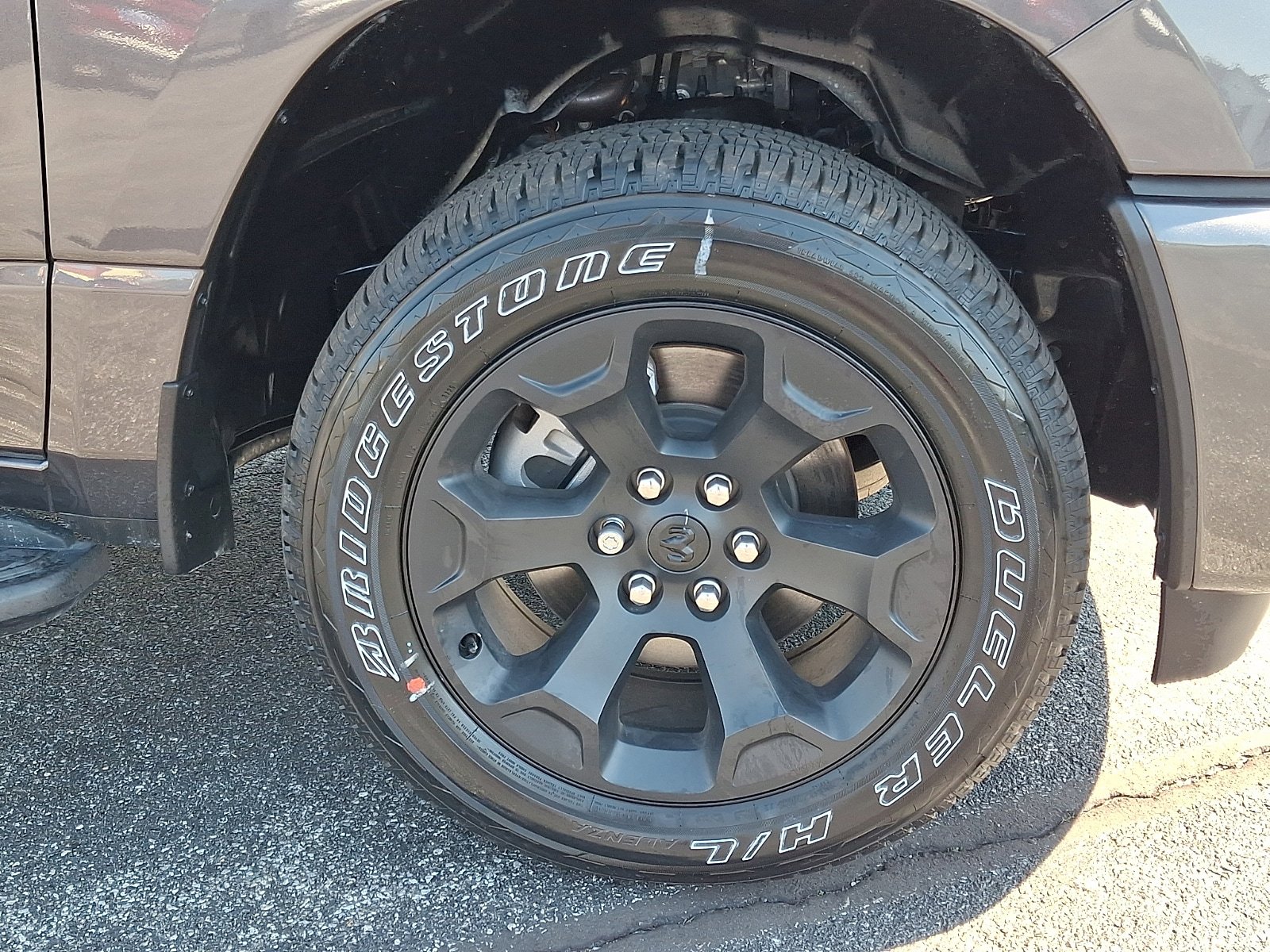 New 2026 RAM 1500 Express AWD/4WD image 8