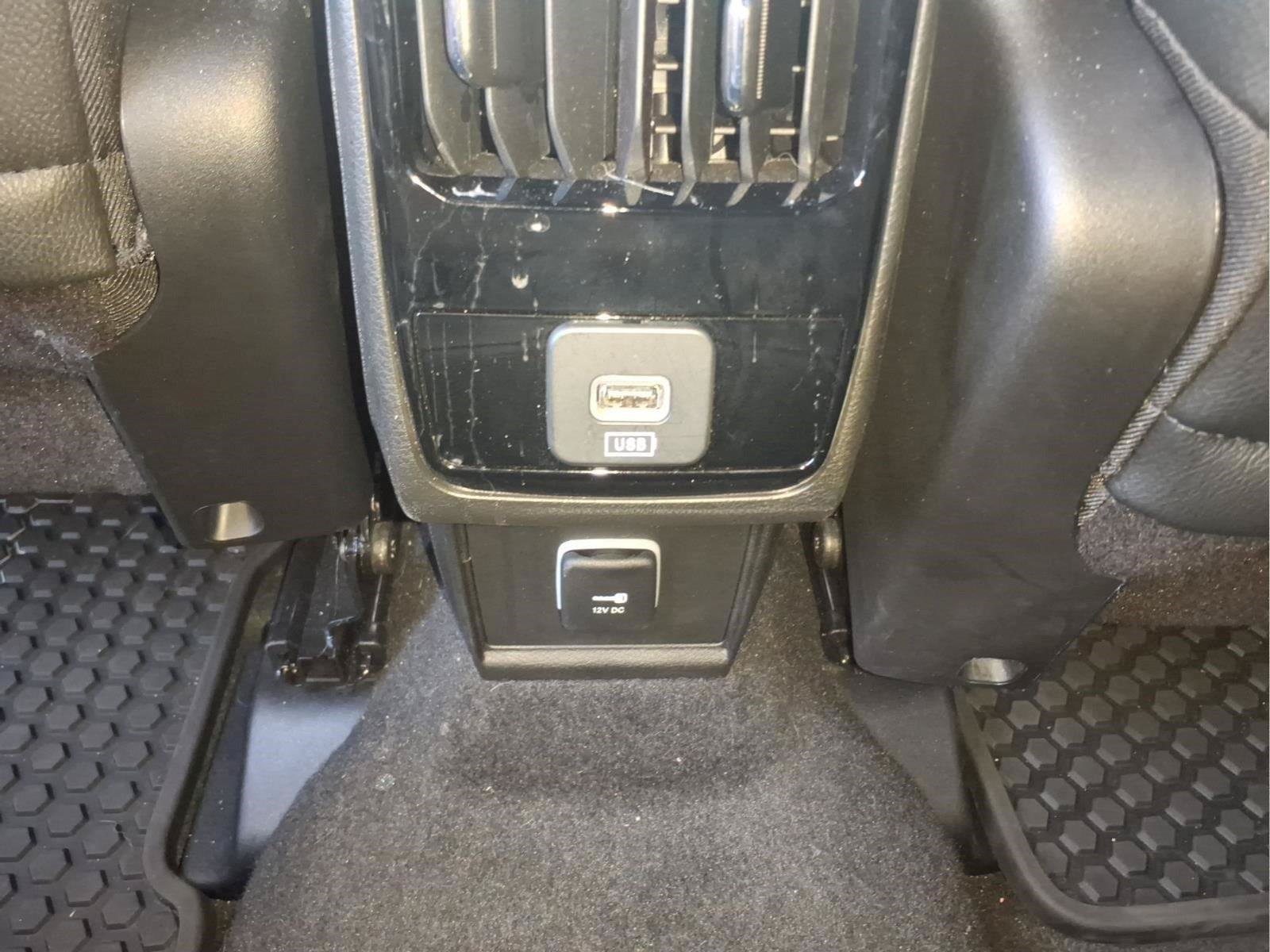 Used 2025 Jeep Compass Trailhawk AWD/4WD image 15