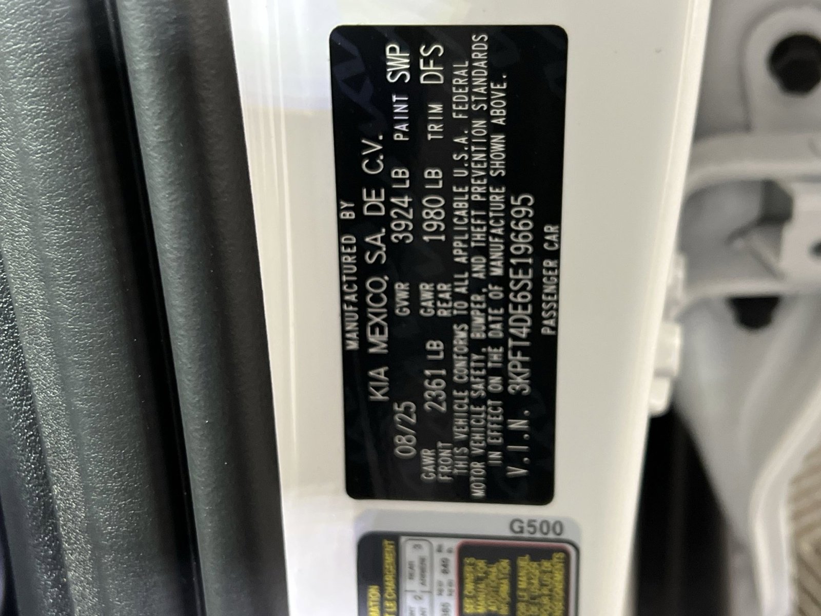 New 2025 Kia K4 LXS image 35