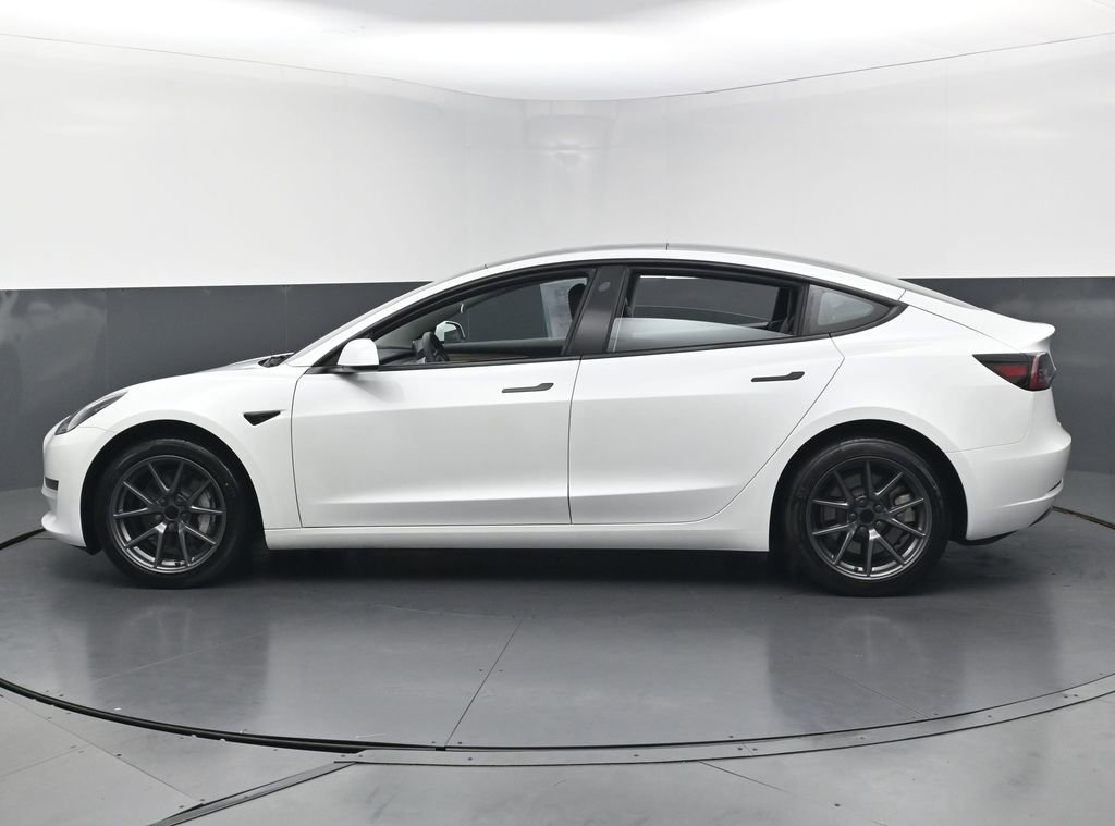 Used 2023 Tesla Model 3 Standard Range RWD image 7