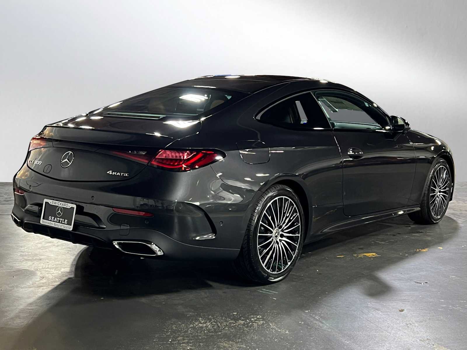 New 2026 Mercedes-Benz CLE 300 4MATIC Coupe image 3