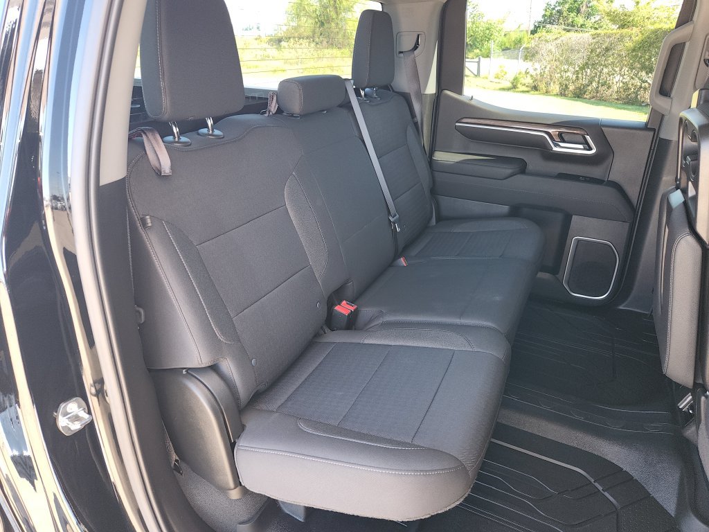 Used 2022 Chevrolet Silverado 1500 LT RWD image 15