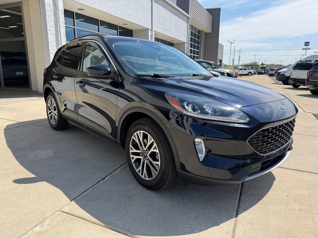 Used 2021 Ford Escape SEL w/ Technology Package image 3