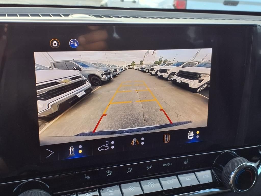 New 2025 Chevrolet Colorado LT w/ LT Convenience Package image 5