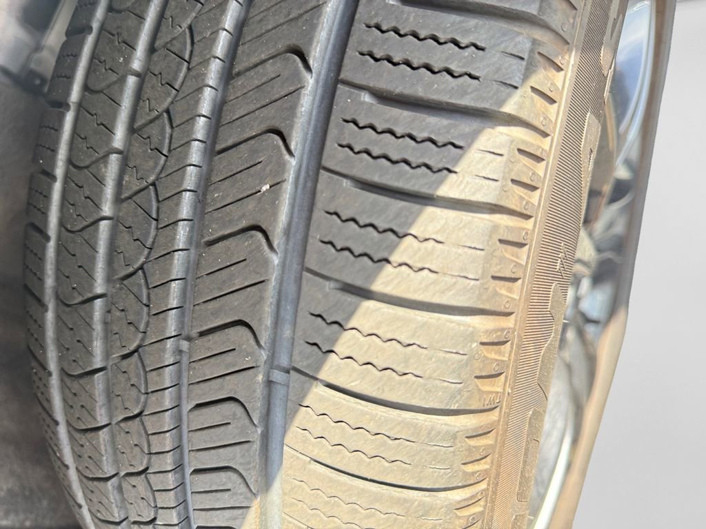 Used 2023 Dodge Durango R/T AWD/4WD image 19