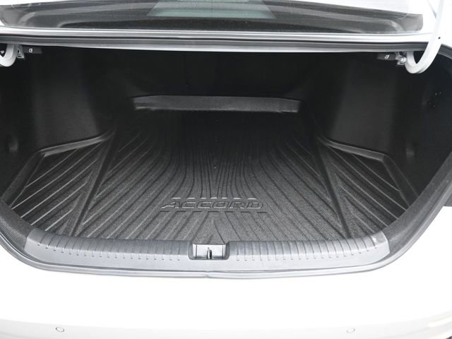 Used 2023 Honda Accord Touring image 14
