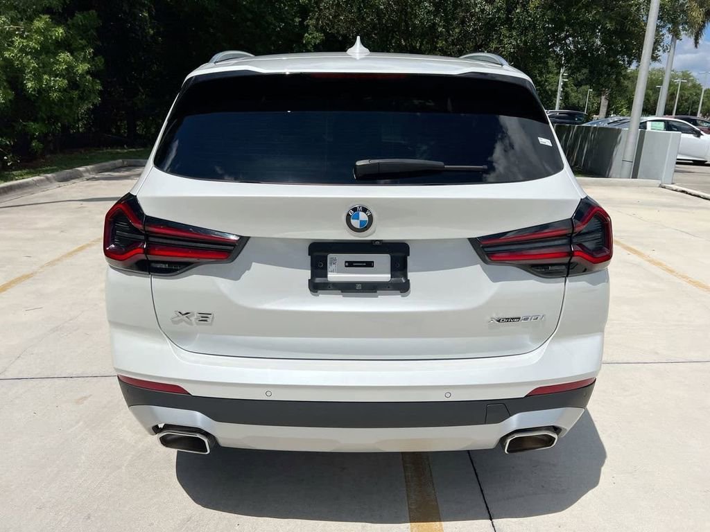 Used 2024 BMW X3 xDrive30i w/ Premium Package AWD/4WD image 6