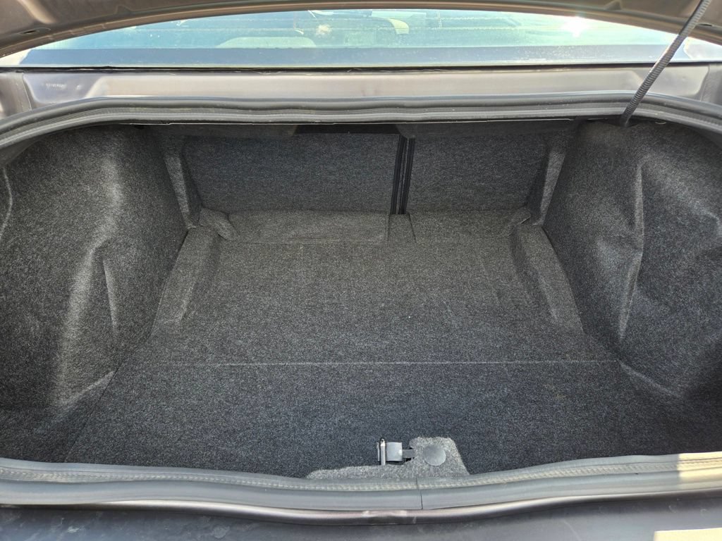 Used 2022 Dodge Challenger GT RWD image 17