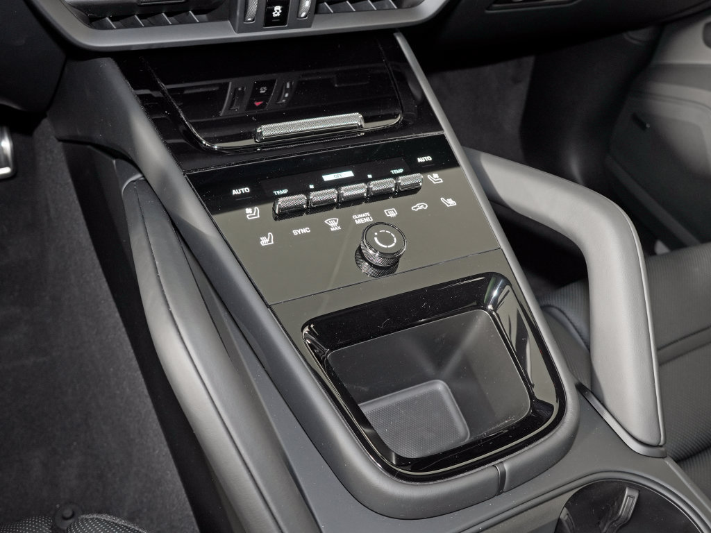 New 2027 Porsche Cayenne S AWD/4WD image 32