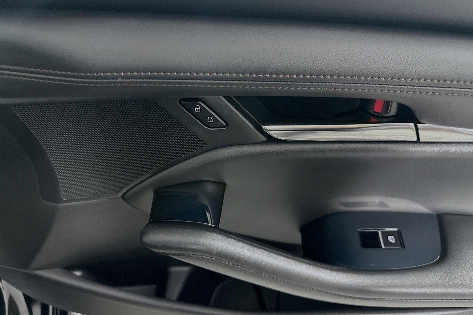 Used 2021 MAZDA MAZDA3 s image 22