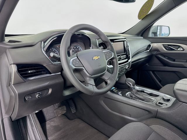 Used 2023 Chevrolet Traverse LT FWD image 9