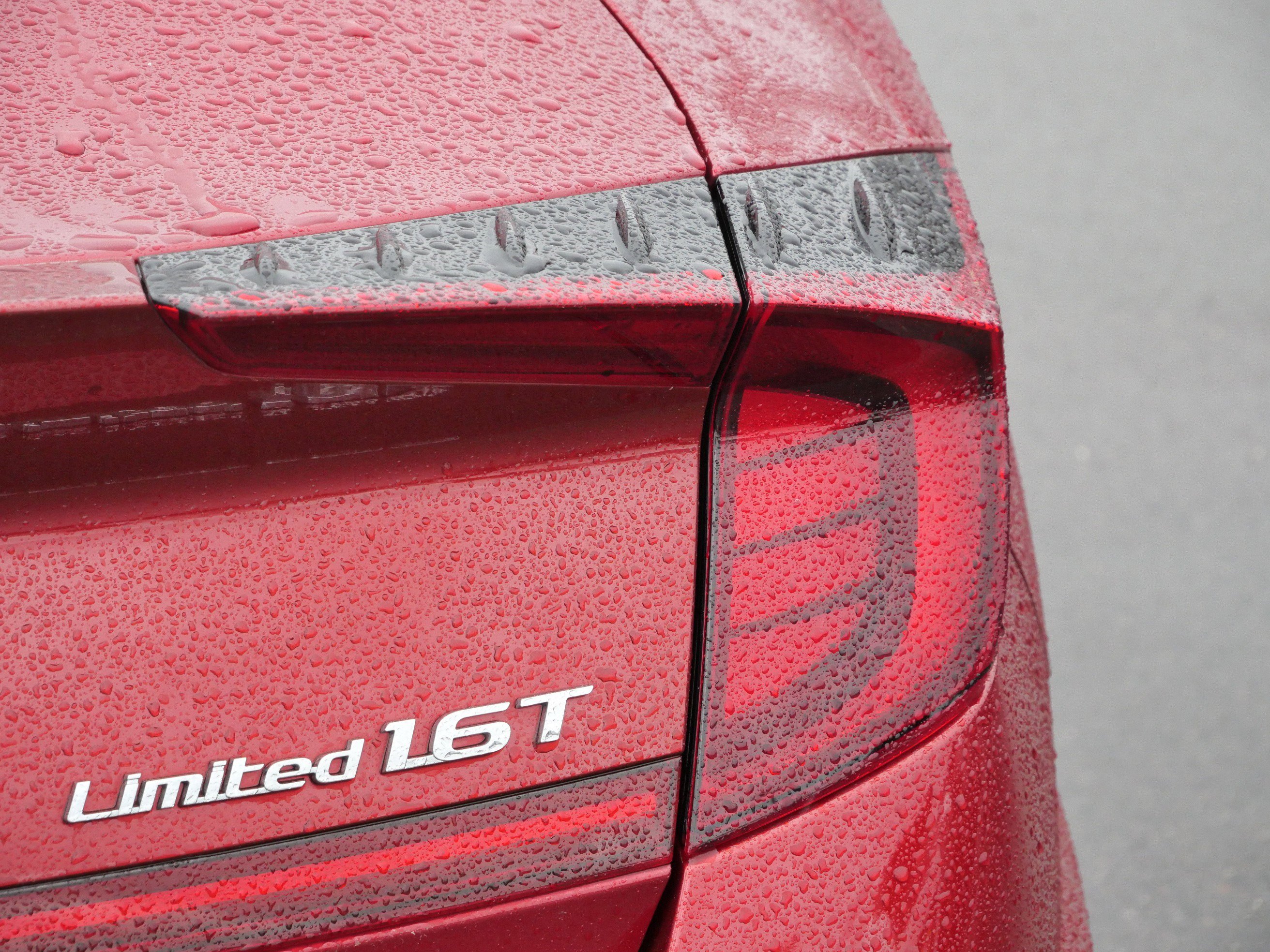 Used 2023 Hyundai Sonata Limited image 17