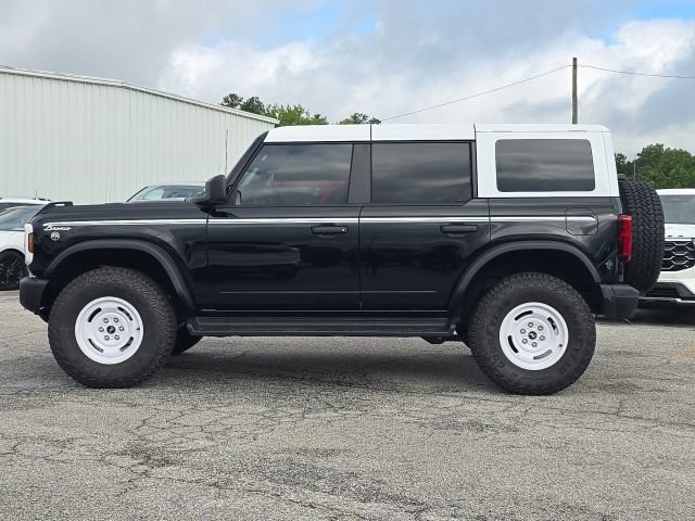 Used 2025 Ford Bronco Heritage Edition AWD/4WD image 2