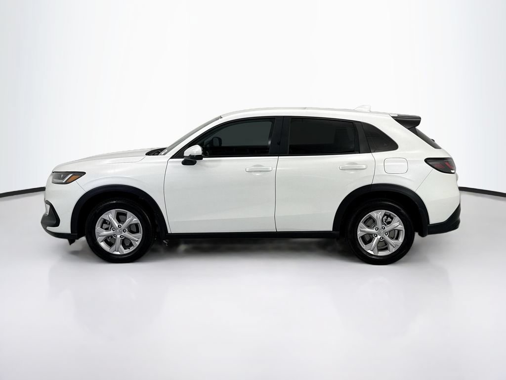 Used 2025 Honda HR-V LX image 8