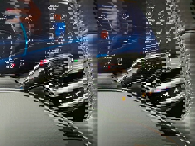 New 2026 Cadillac Lyriq Luxury image 20