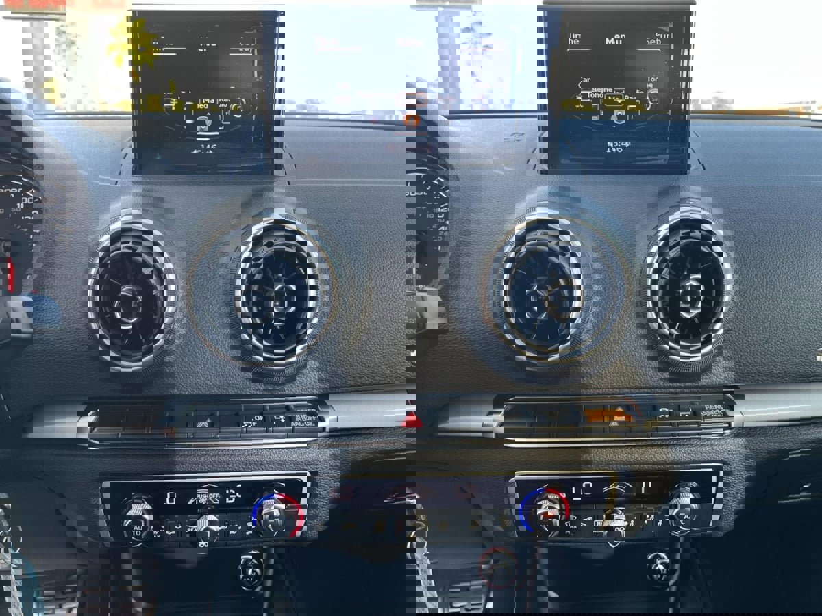 Used 2015 Audi A3 2.0T Premium image 16