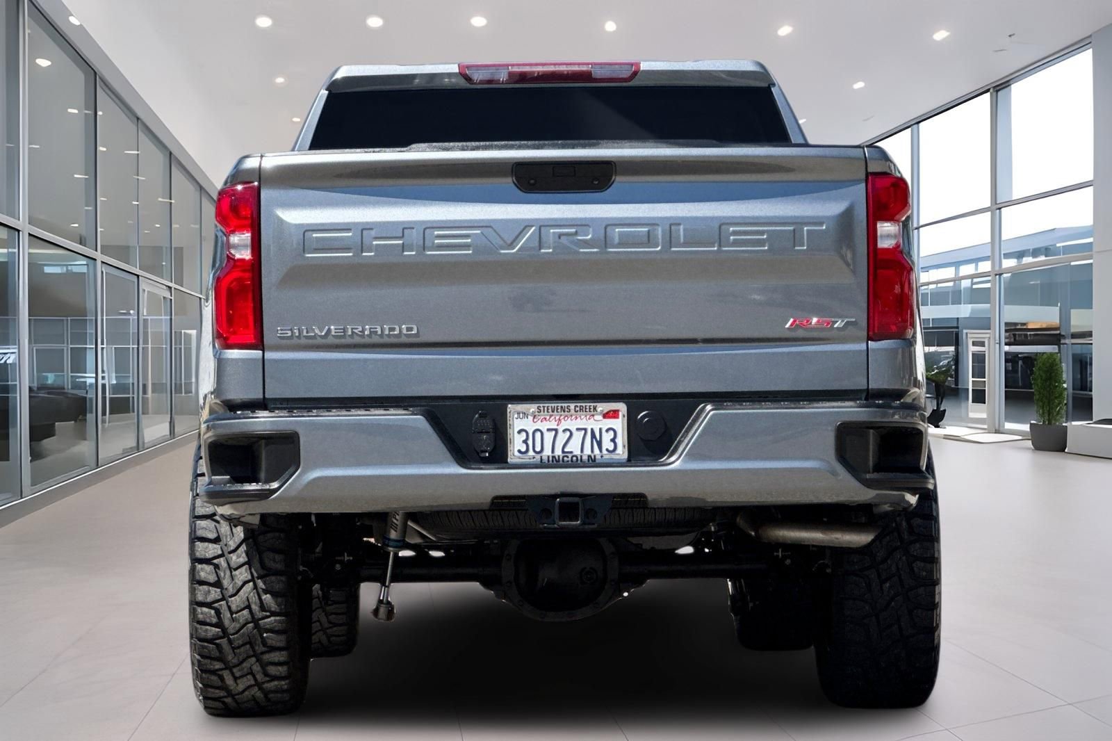 Used 2022 Chevrolet Silverado 1500 RST AWD/4WD image 5