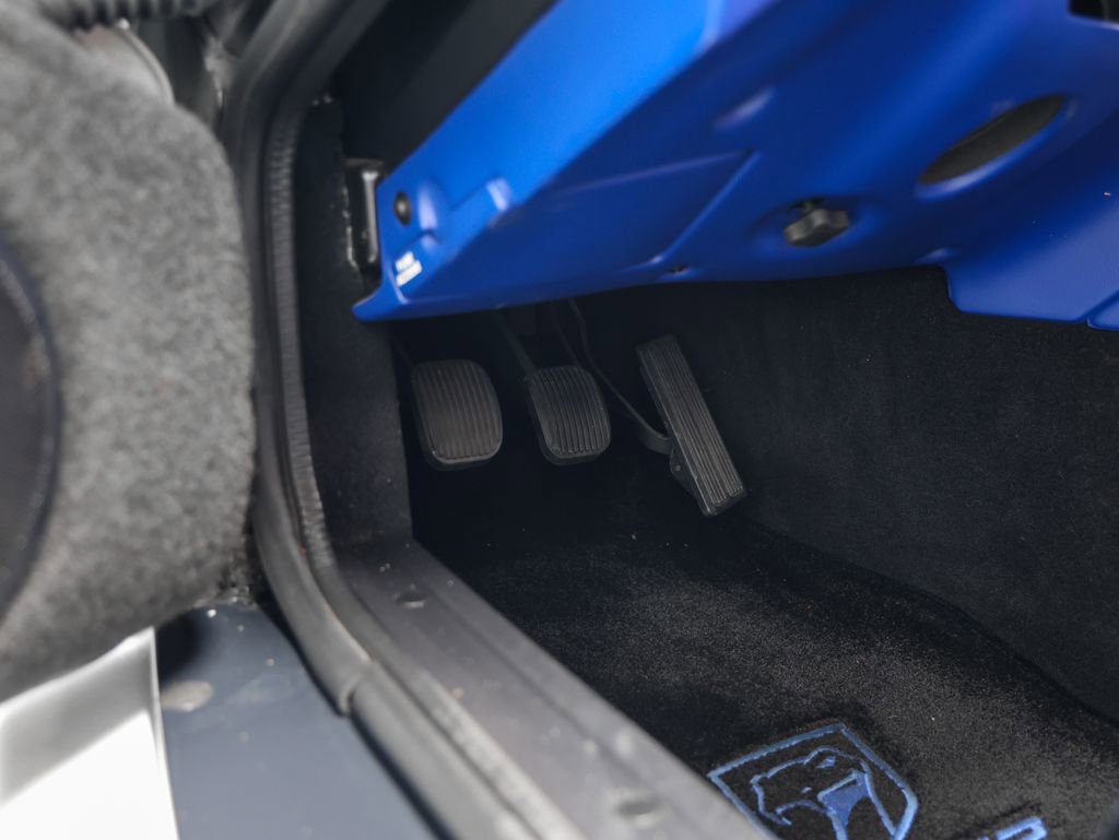 Used 1998 Dodge Viper GTS image 45