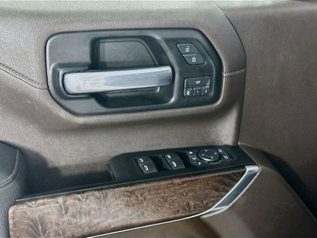 Used 2020 GMC Sierra 3500 Denali w/ Denali Ultimate Package image 24