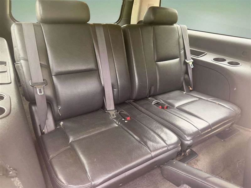 Used 2011 GMC Yukon XL Denali AWD/4WD image 13