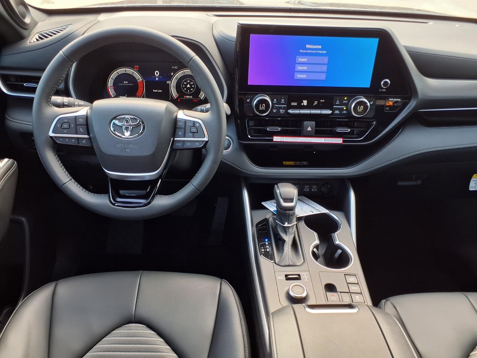 New 2026 Toyota Highlander XSE AWD/4WD image 11