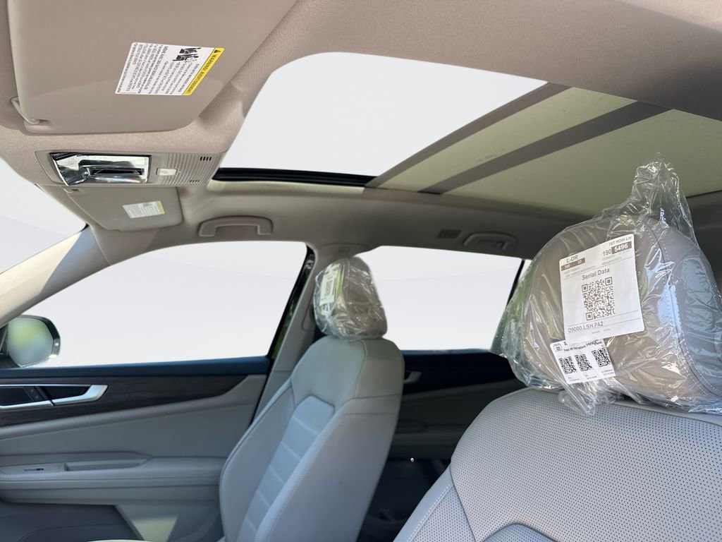 New 2026 Volkswagen Atlas SEL AWD/4WD image 16