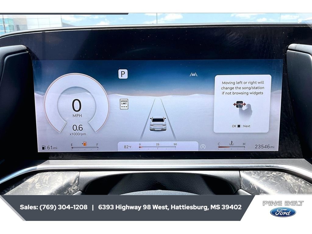 Used 2023 Genesis G90 3.5T AWD/4WD image 14