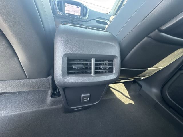 Used 2022 GMC Terrain AT4 w/ Infotainment Package II AWD/4WD image 21