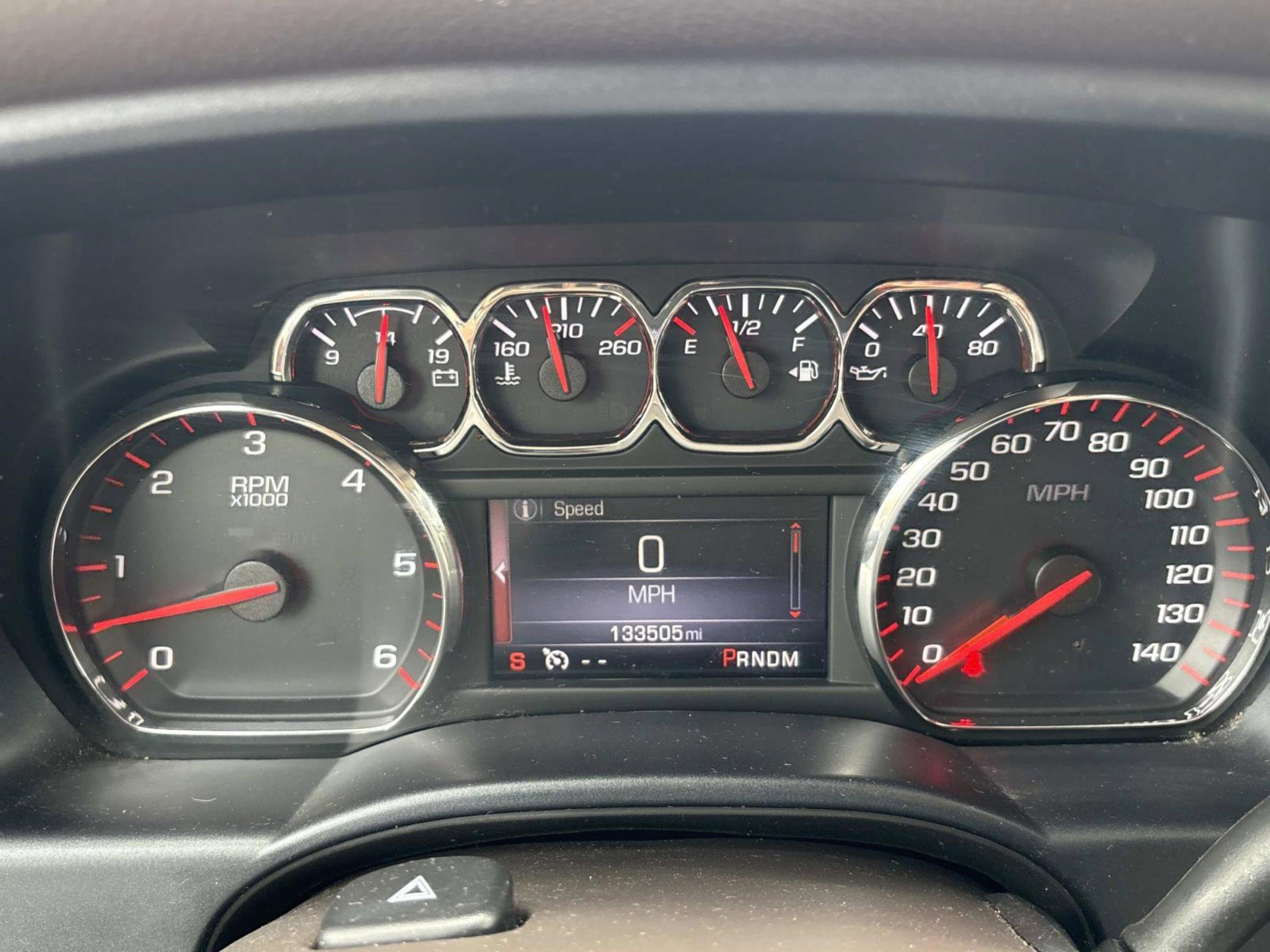 Used 2015 GMC Sierra 1500 SLT w/ SLT Crew Cab Value Package image 31