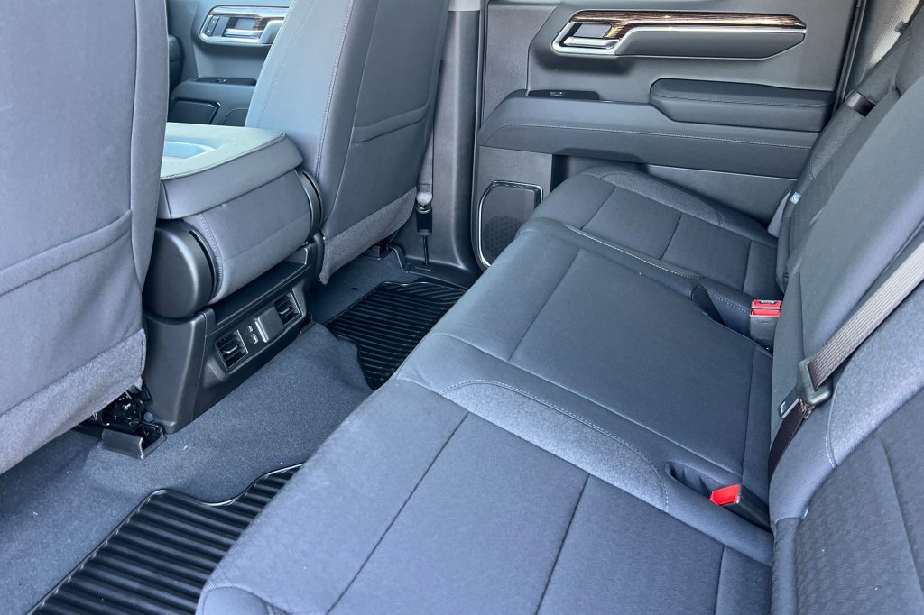 New 2026 GMC Sierra 1500 Elevation image 9