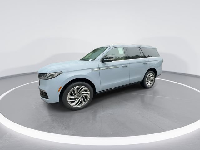 New 2027 Lincoln Navigator Reserve AWD/4WD image 4
