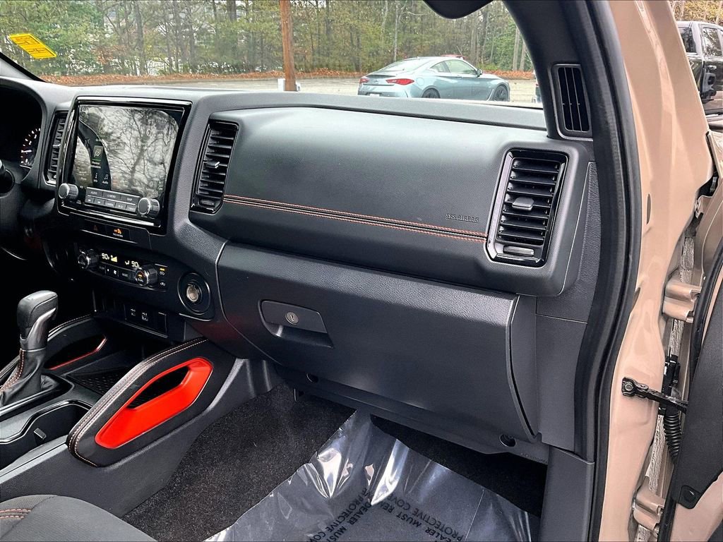 Used 2022 Nissan Frontier Pro-X image 28