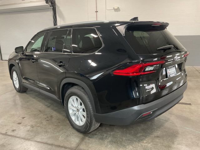 Used 2024 Toyota Grand Highlander AWD image 4