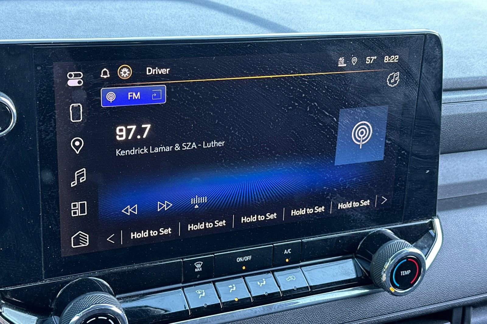 Used 2024 Chevrolet Colorado W/T image 17