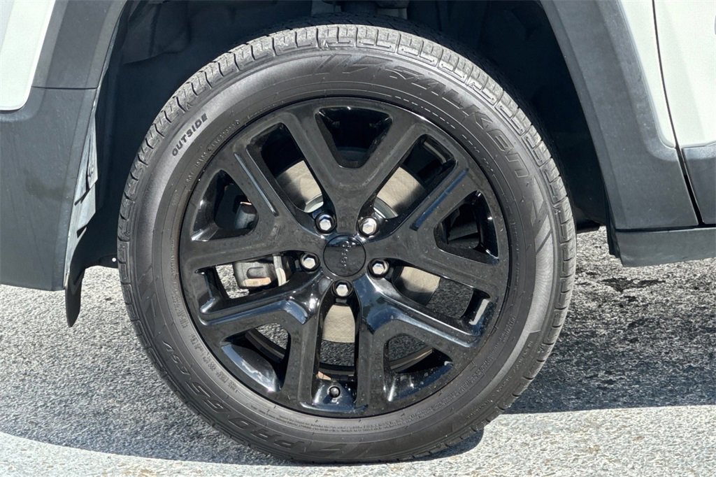 Used 2018 Jeep Renegade Altitude image 26