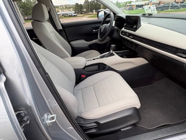 Used 2025 Honda HR-V LX image 31