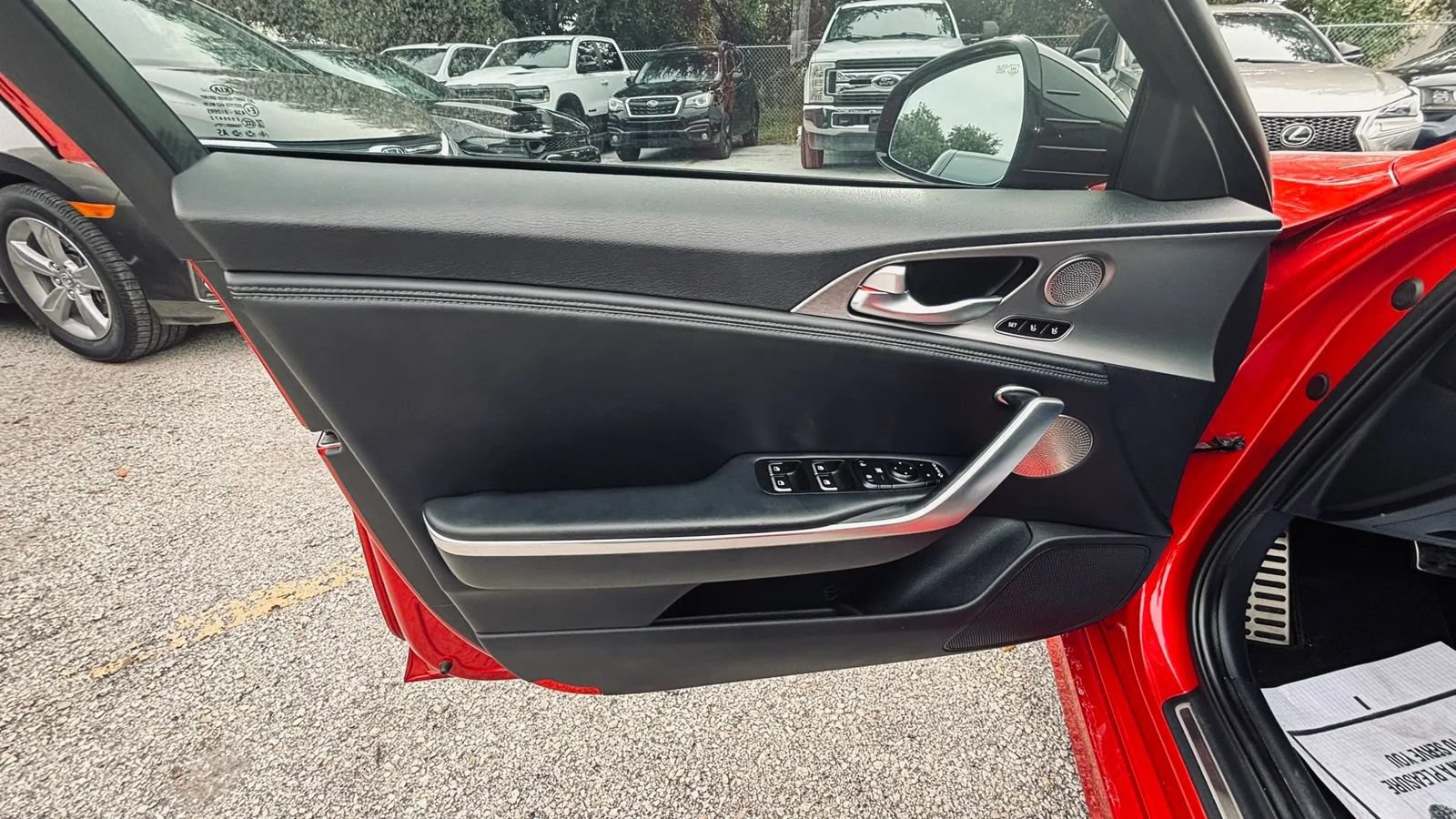 Used 2018 Kia Stinger GT2 AWD/4WD image 11